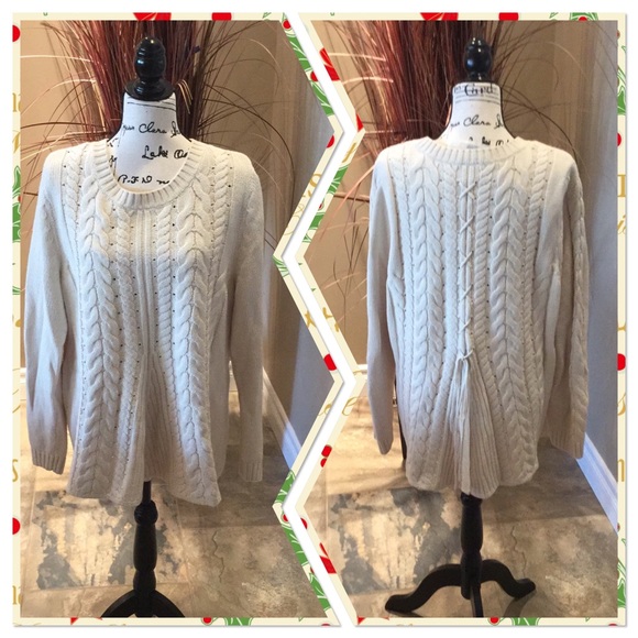 CAbi Sweaters - CAbi Cable Knit Sweater